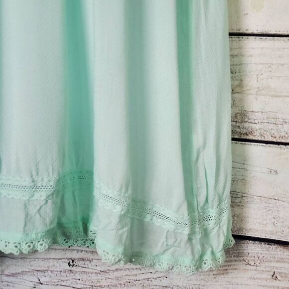 Suzanne Betro Women’s Top XL Mint Green Sleeveless Crochet Lace Overlay Boho - Picture 3 of 8